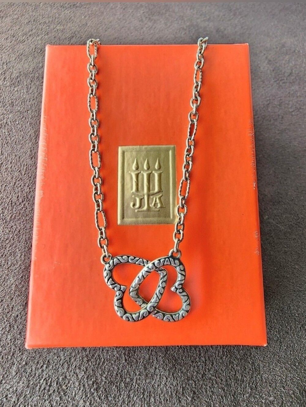 Vintage James Avery Sterling Silver Scroll Interlocking Hearts Necklace